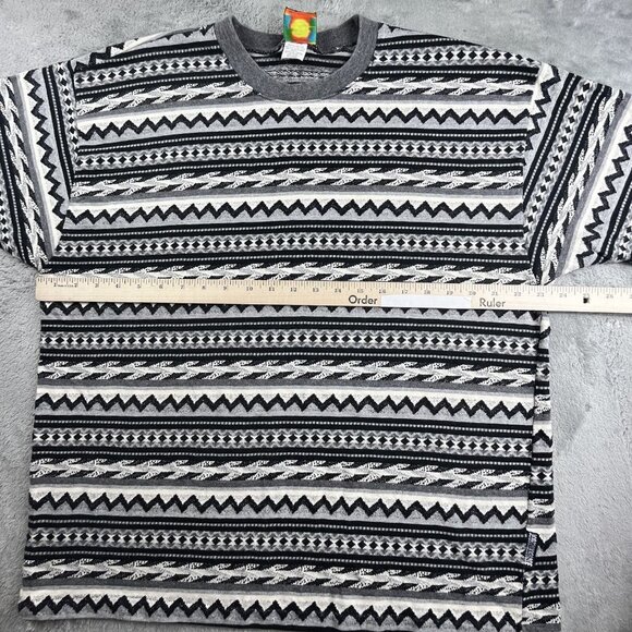 VTG Instinct Shirt Men XL AOP Aztec Diamond Stripe Surf Beach Skate USA Made Y2K - Picture 6 of 9